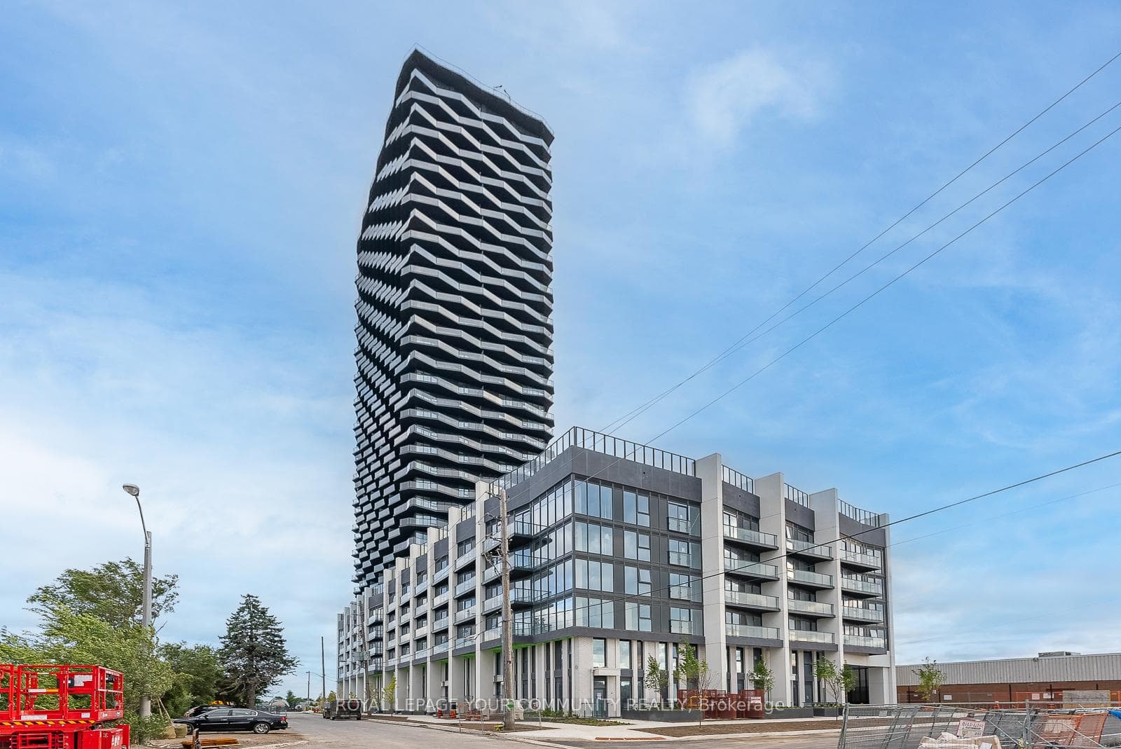 36 Zorra Street, Unit 414