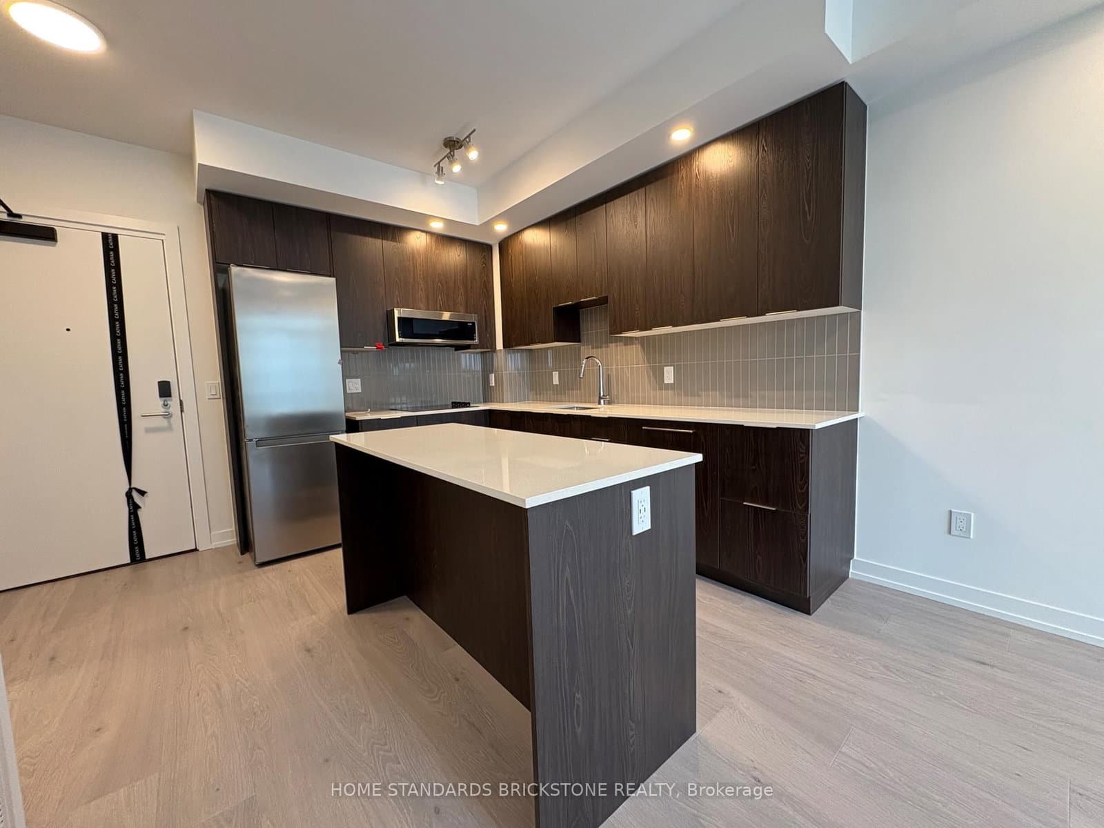 2501 Saw Whet Boulevard, Unit 352
