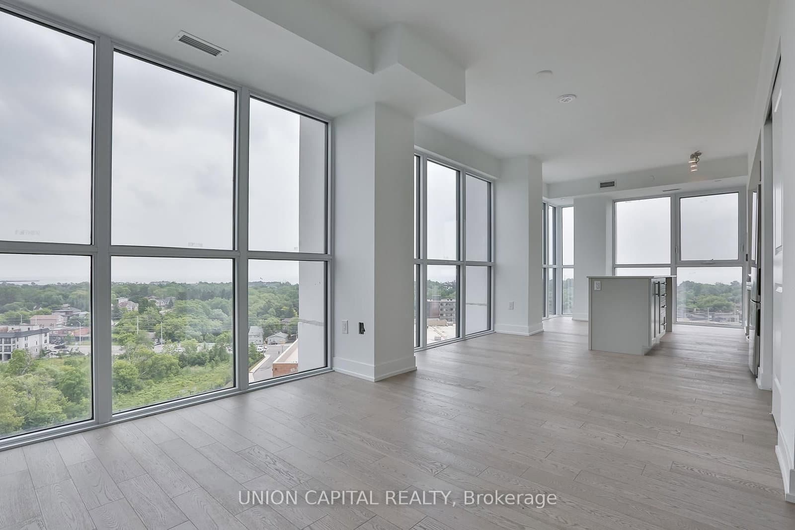 1063 Douglas Mccurdy Comm Circle, Unit 1104