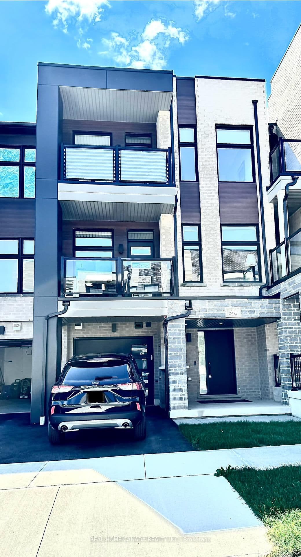 2452 Belt Lane