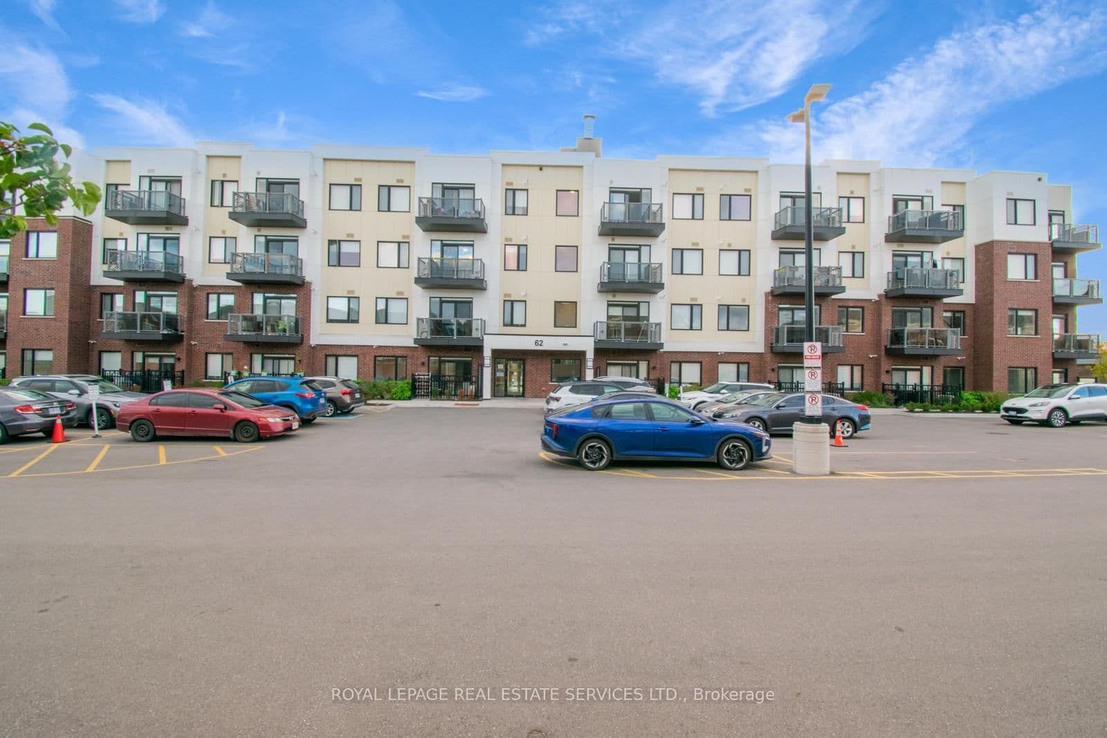 #113 - 62 Sky Harbour Drive