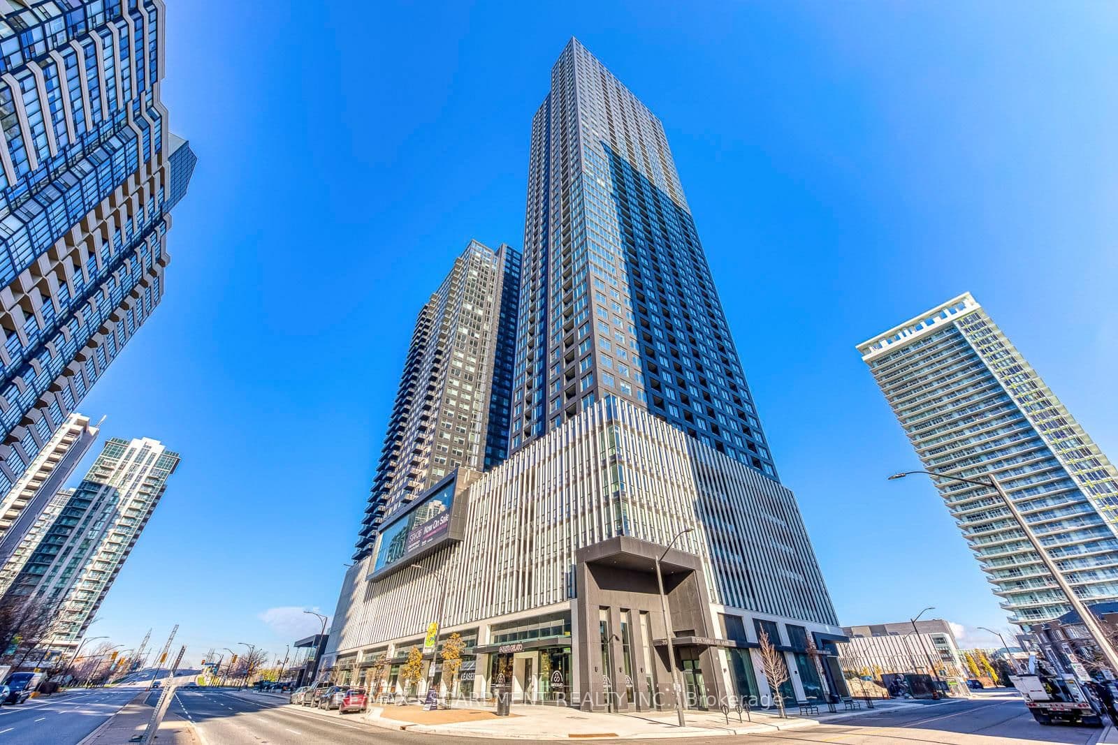 395 Square One Drive, Unit 806