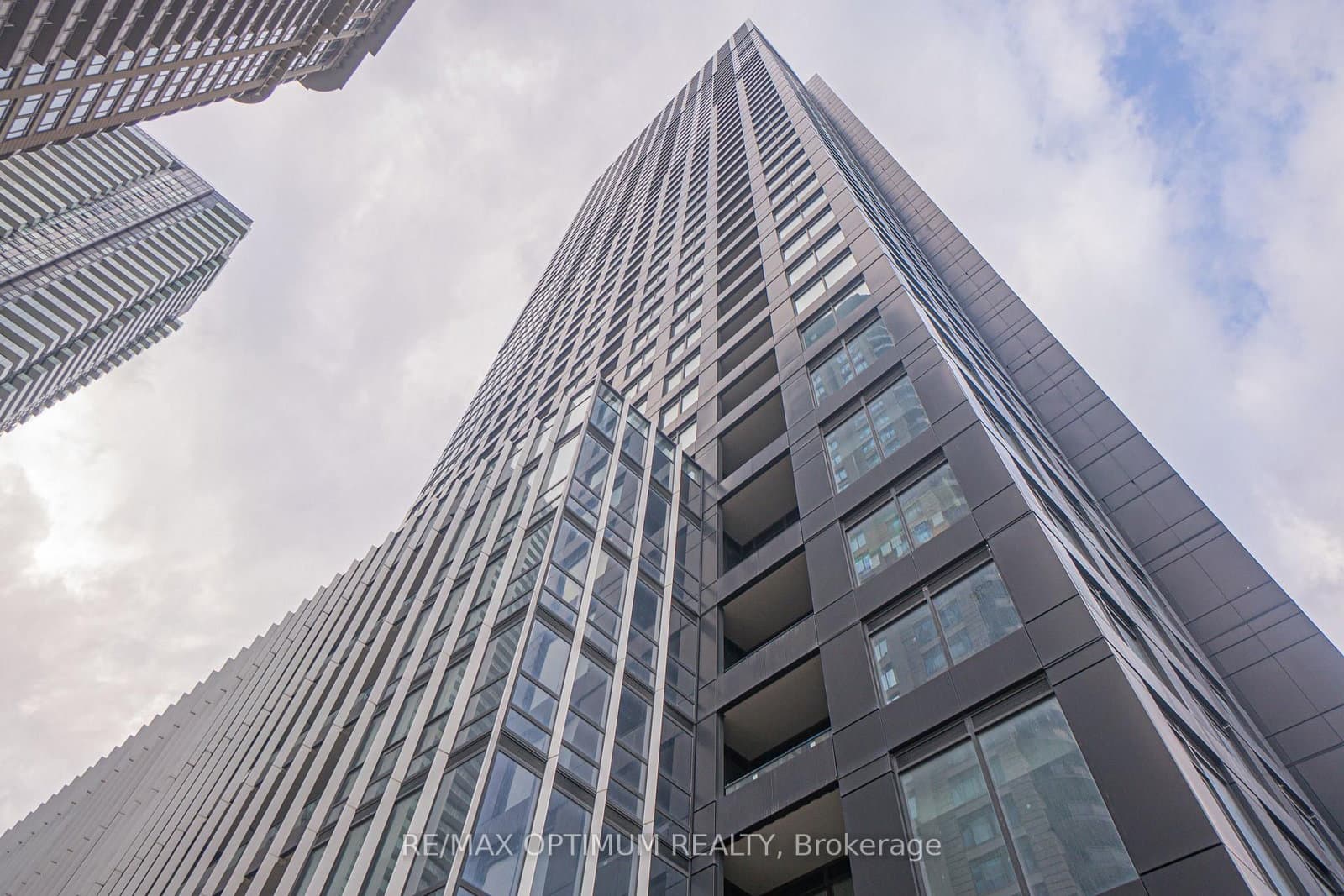 395 Square One Drive, Unit 4006