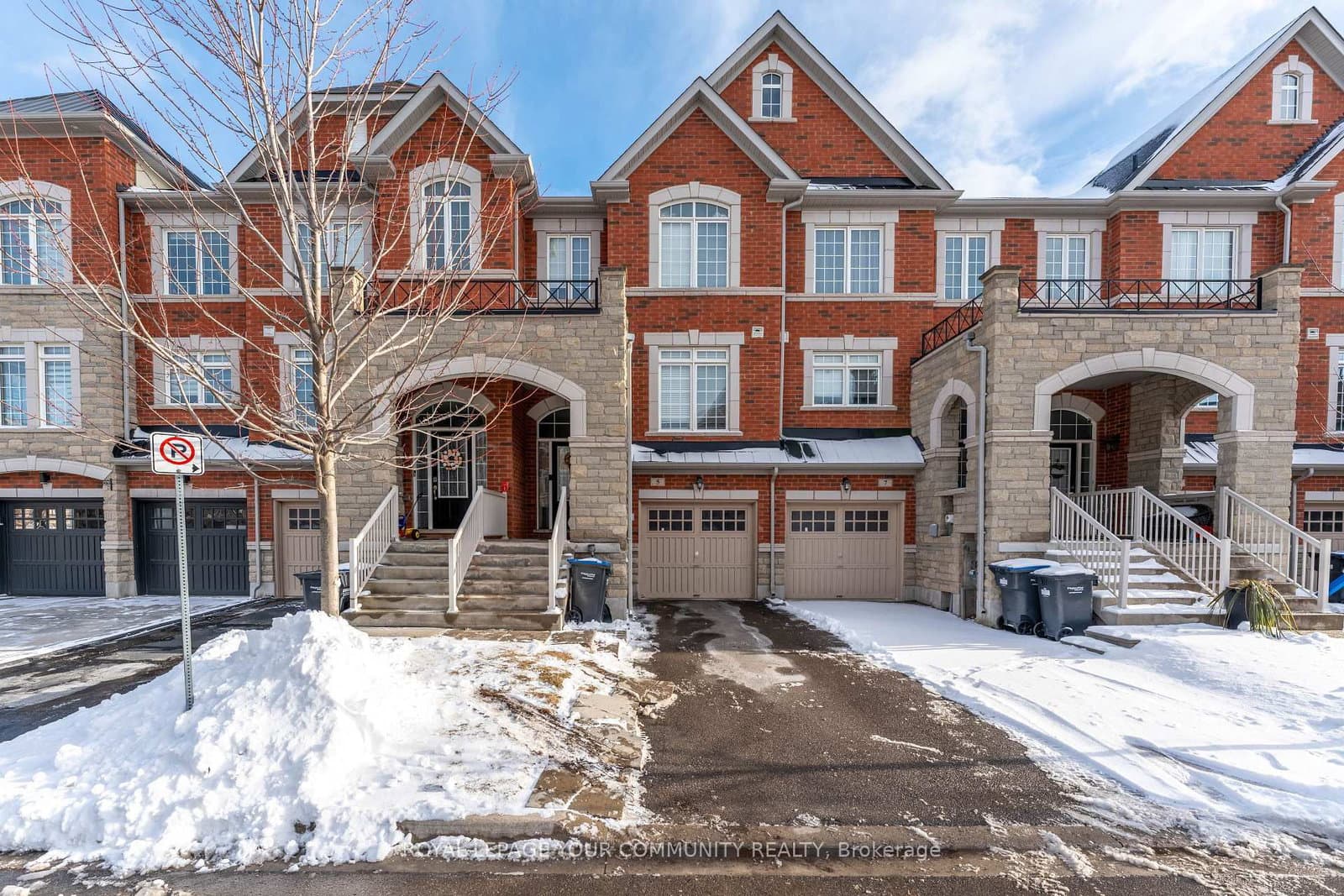 5 Rockbrook Trail