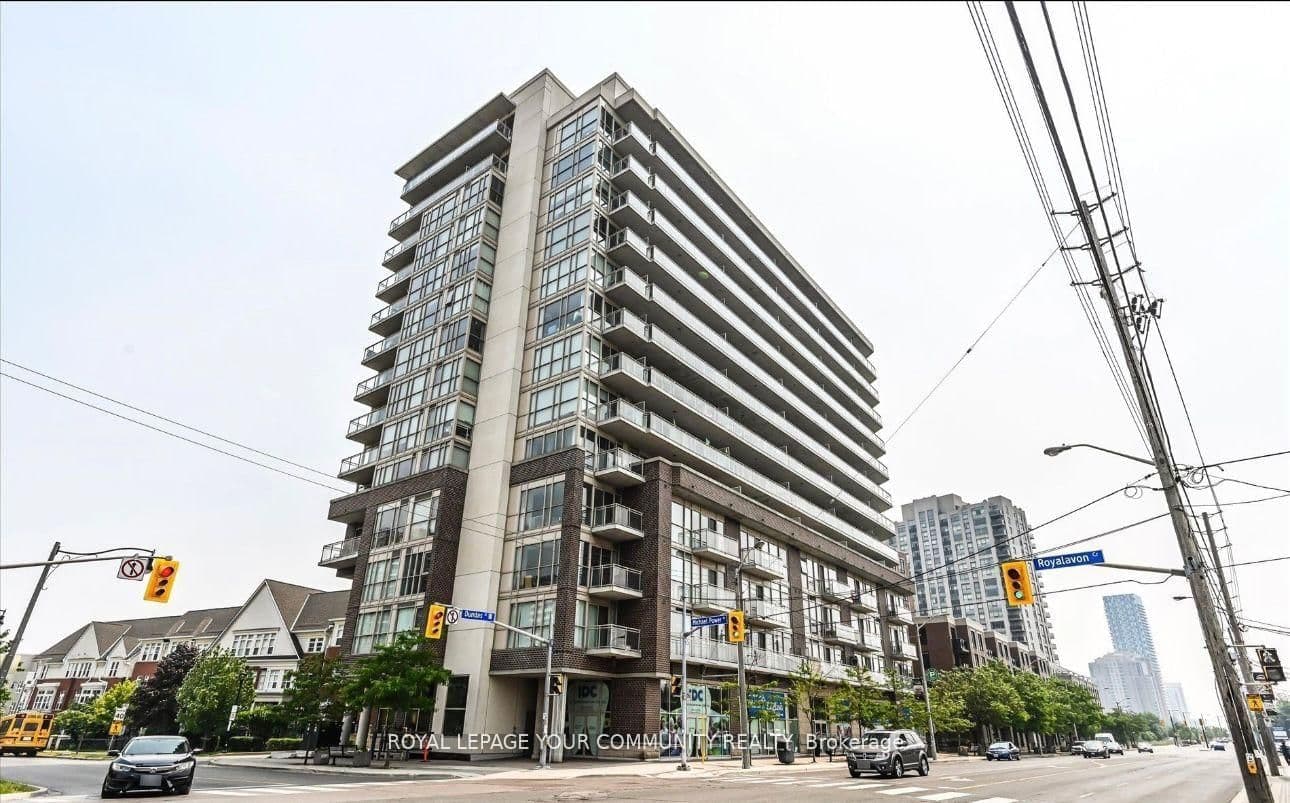 #710 - 5101 Dundas Street W