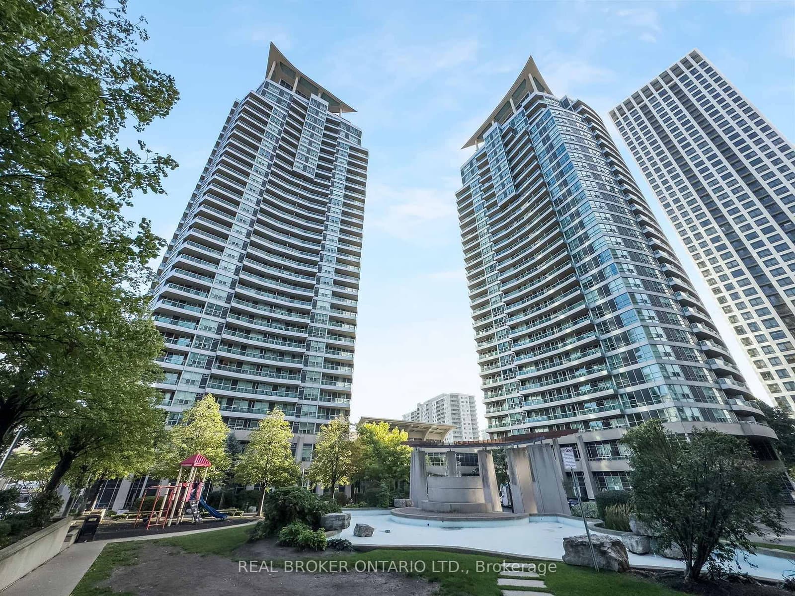 #1005 - 1 Elm Drive W