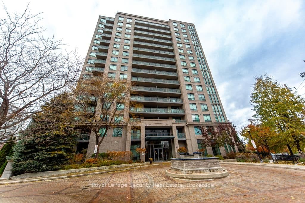 #1402 - 38 Fontenay Court