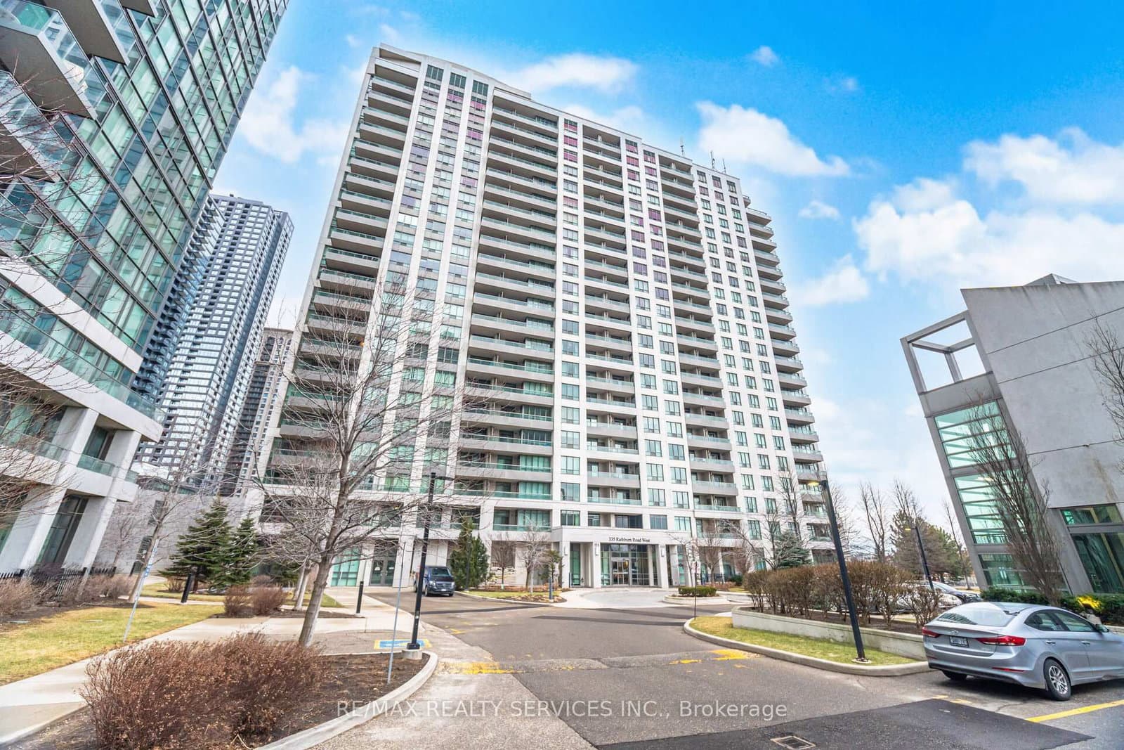 #909 - 335 Rathburn Road W