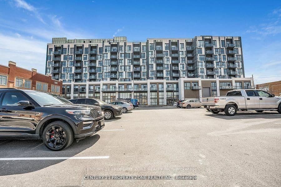 #417 - 509 Dundas Street W