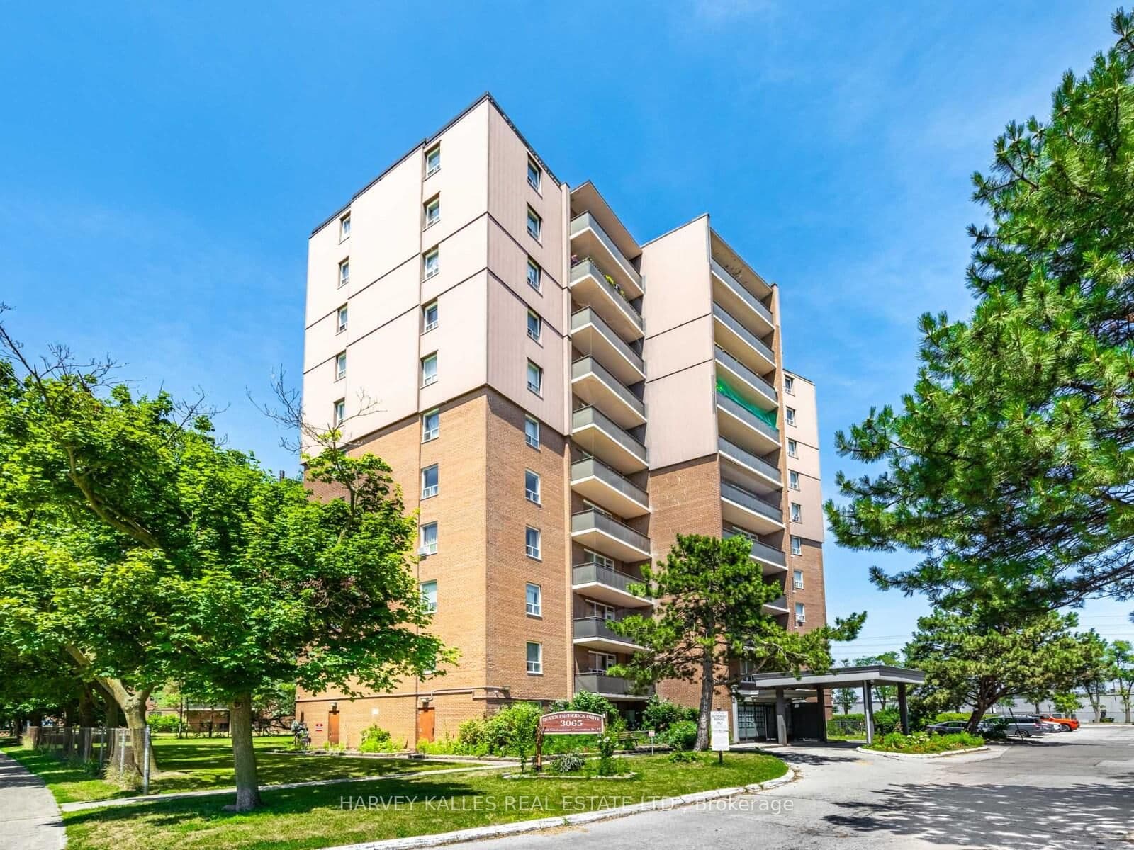 #505 - 3065 Queen Frederica Drive