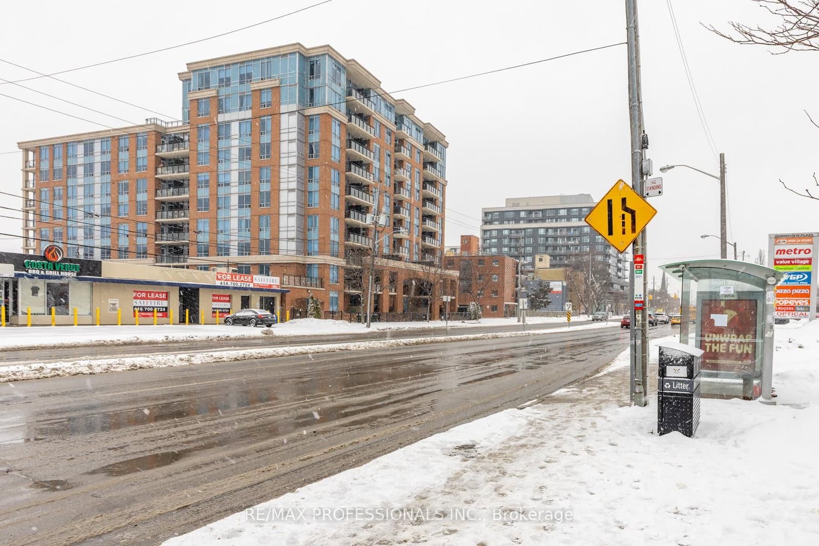 #1004 - 2772 Keele Street