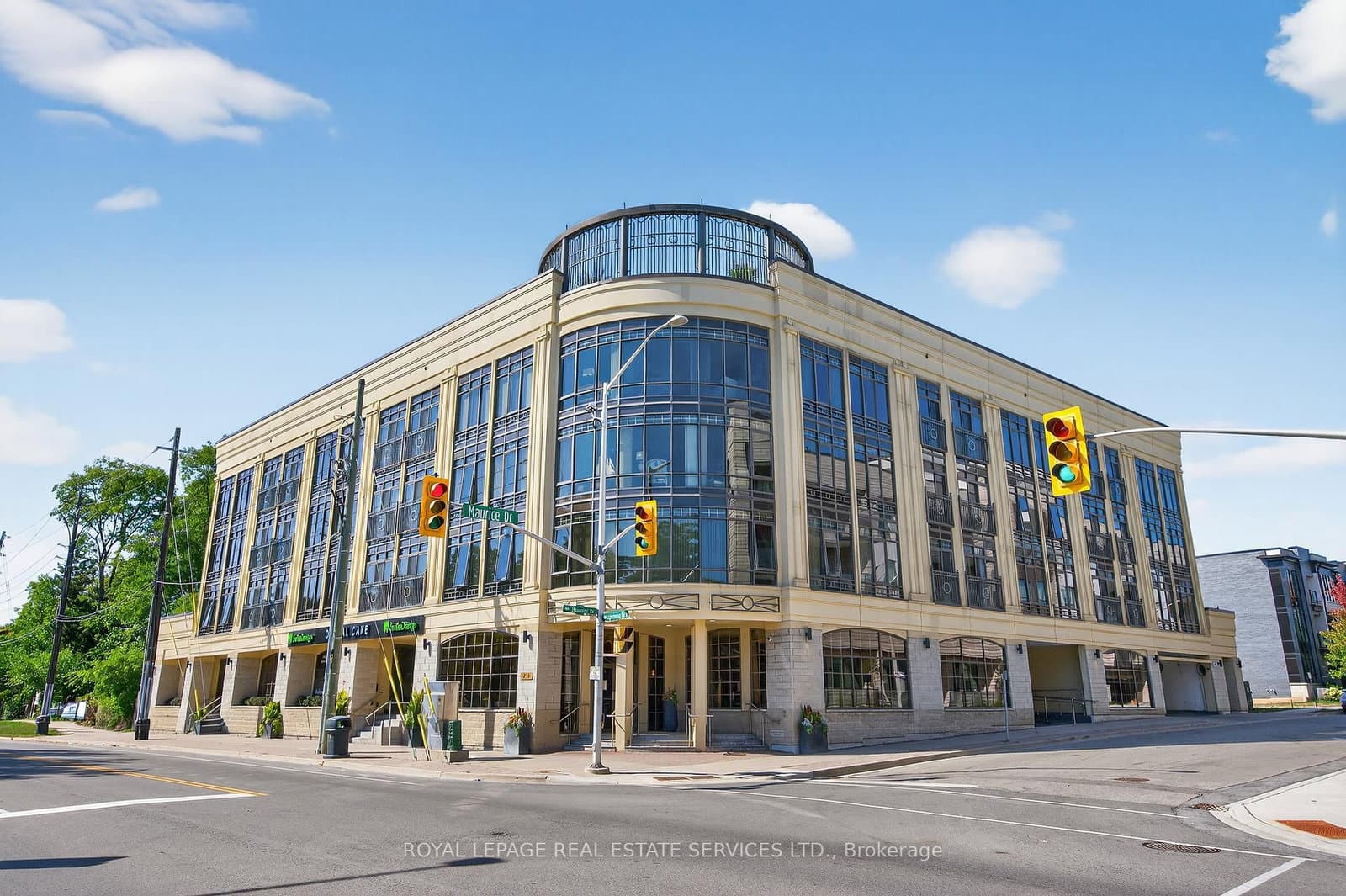 205 Lakeshore Road W, Unit 410