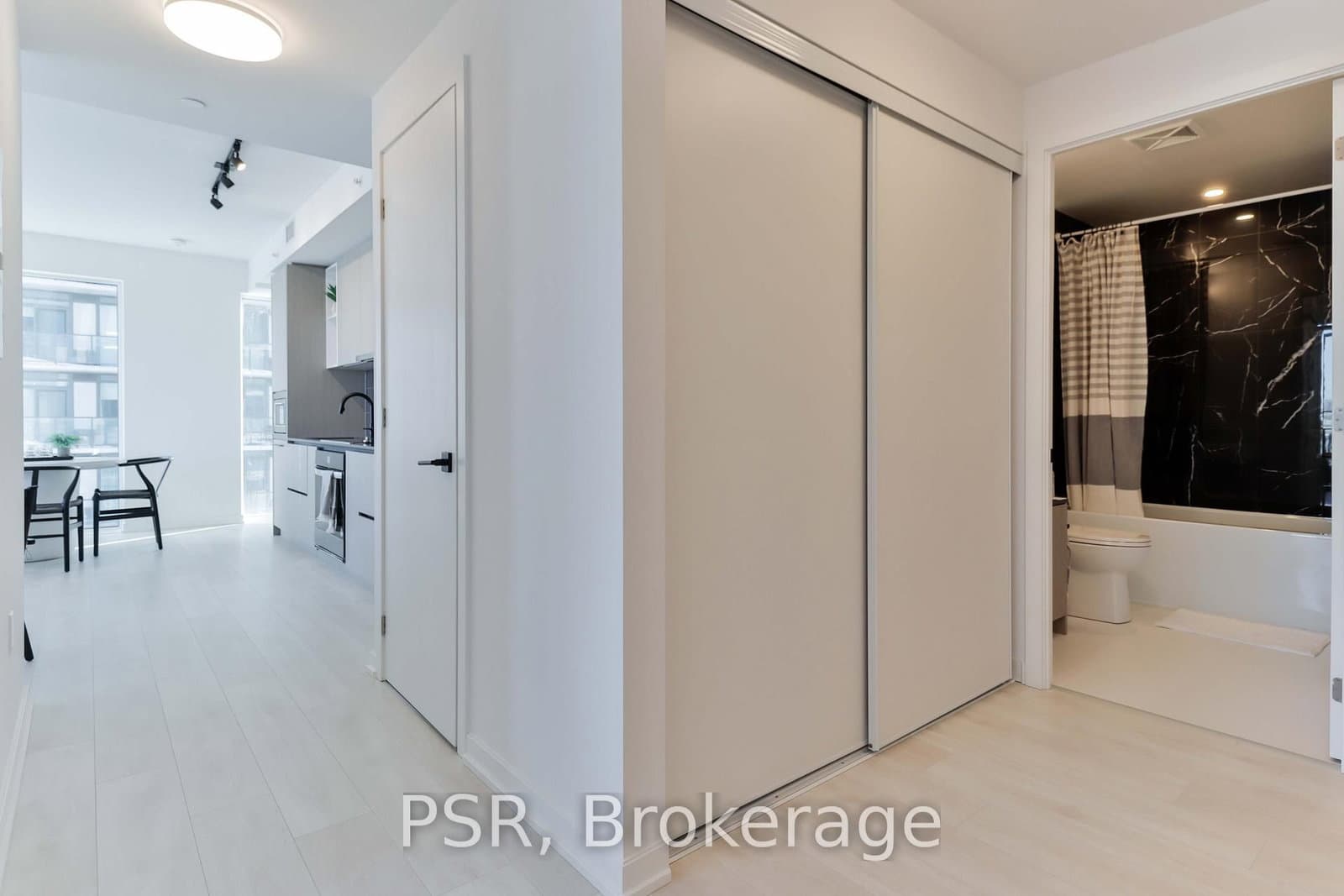 #1510 - 1285 Dupont Street N