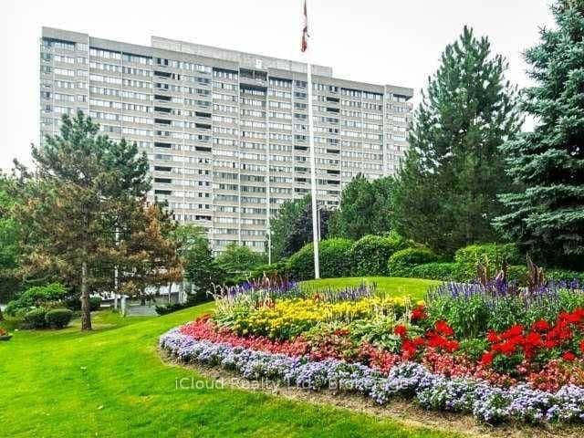 #1605 - 50 Elm Drive E