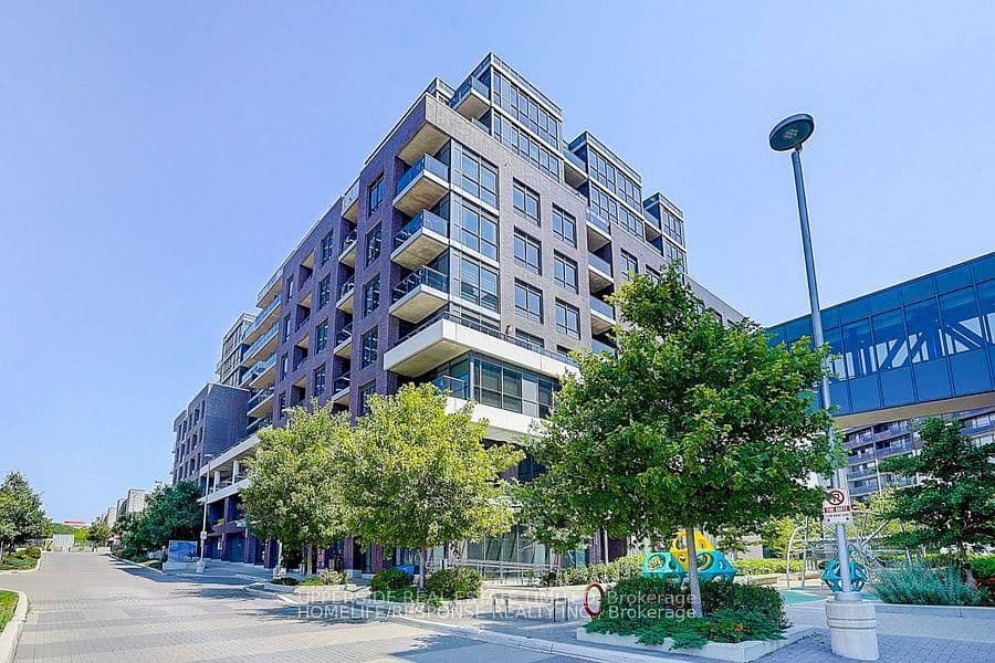 #731 - 26 Gibbs Road