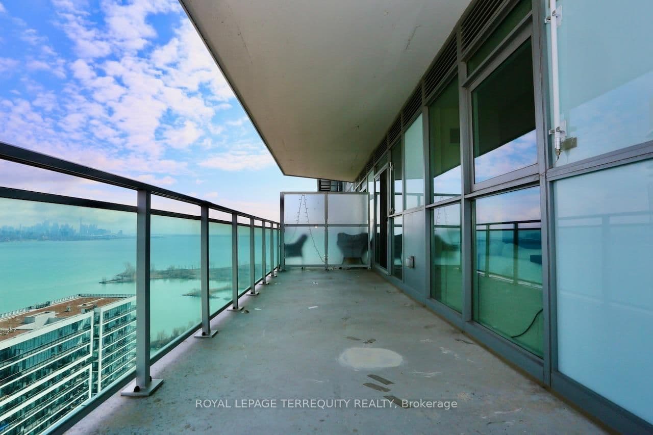 #2504 - 33 Shore Breeze Drive