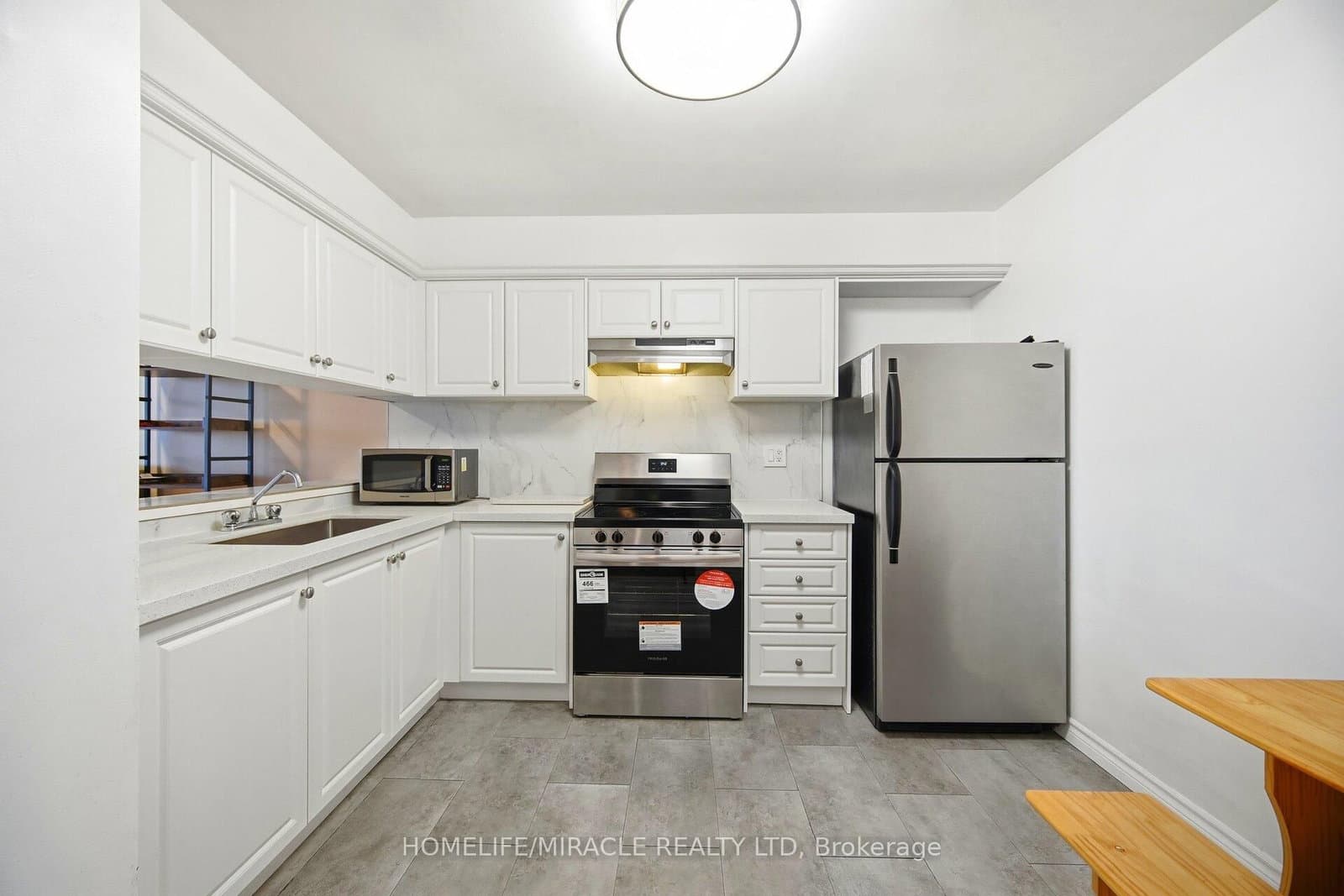 #610 - 234 Albion Road