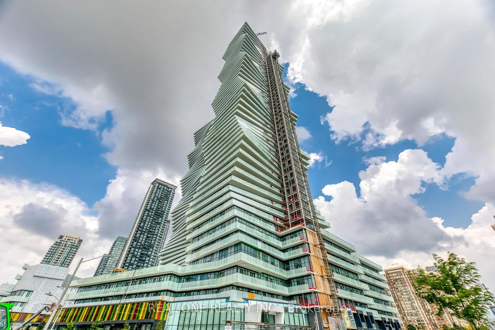 #6015 - 3883 Quartz Road