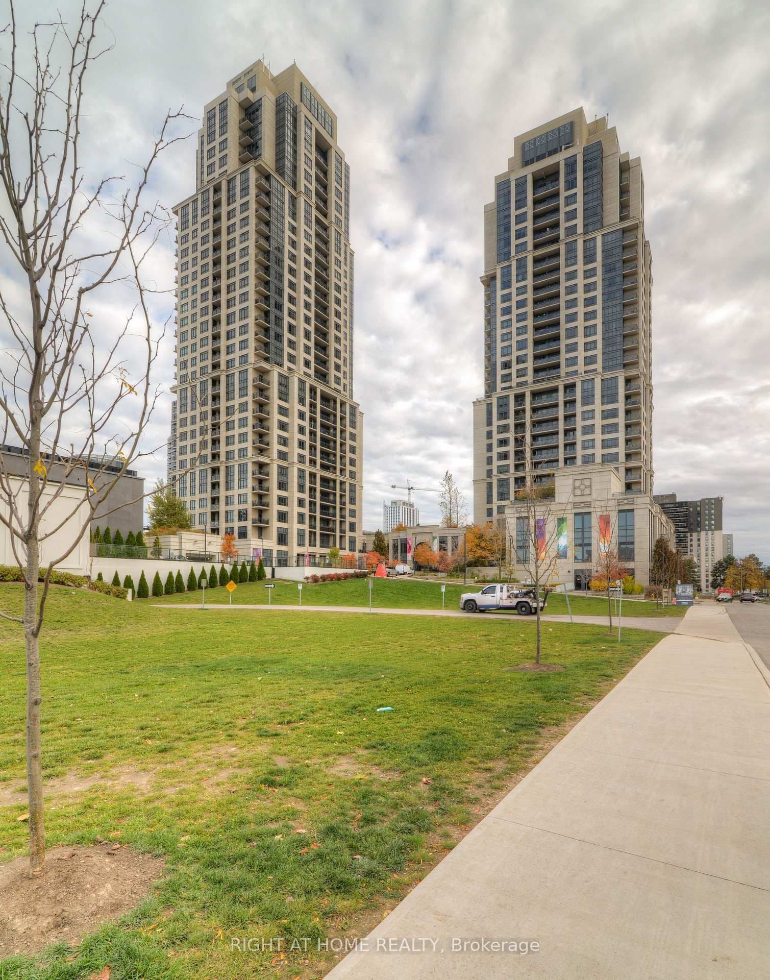 #2101 - 6 Eva Road