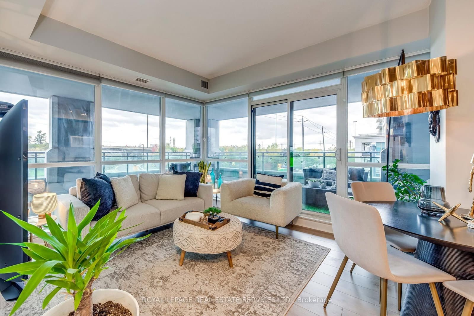 #203 - 16 Brookers Lane