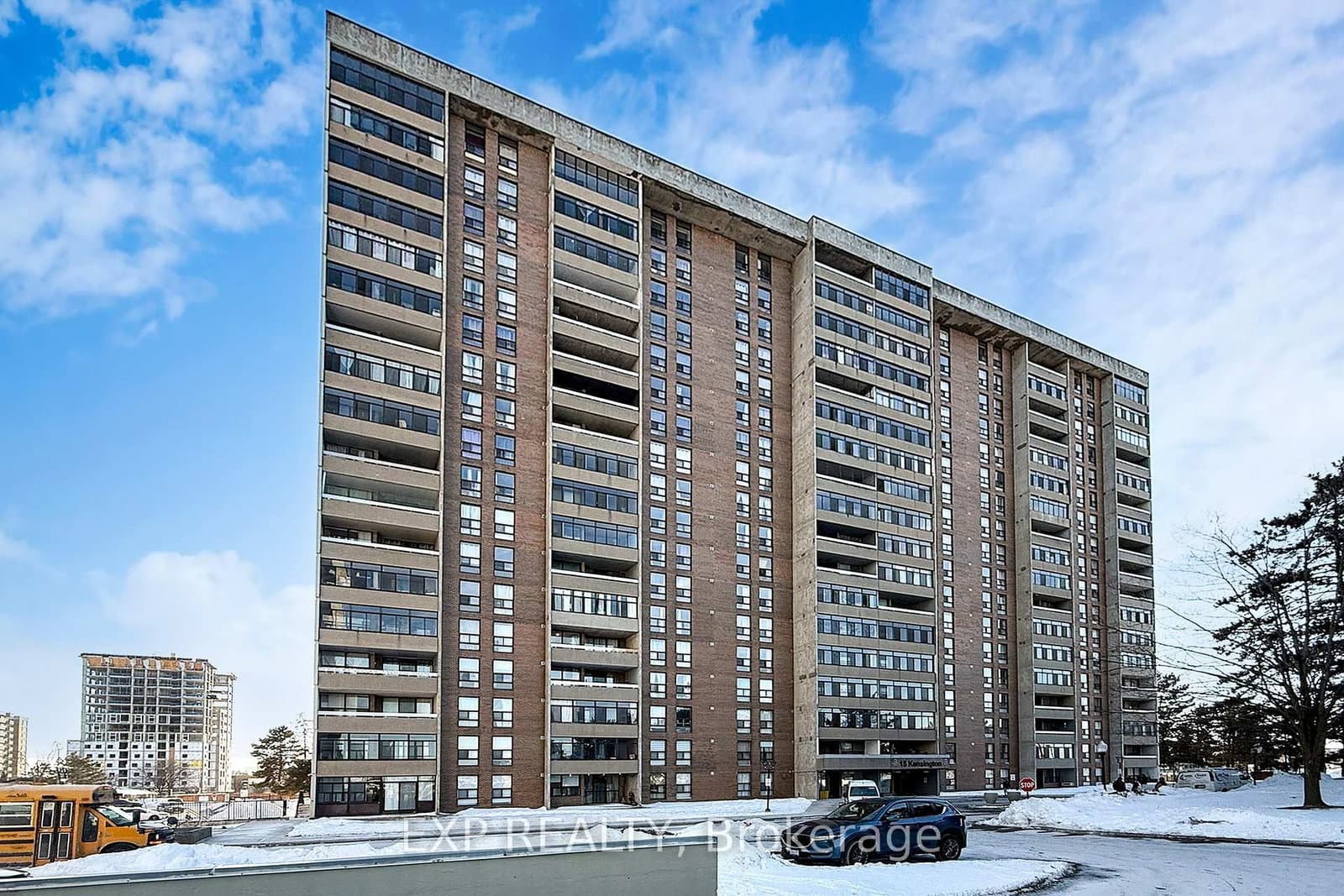 #1606 - 15 Kensington Road