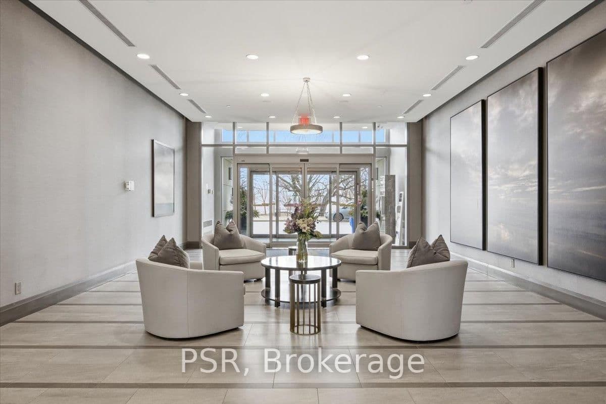 #422 - 11 Bronte Road