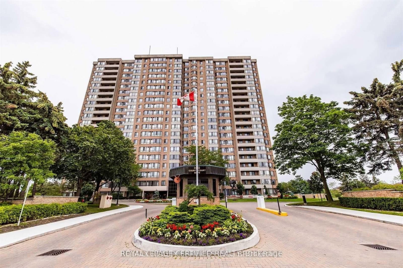 #Ph9 - 100 County Court Boulevard
