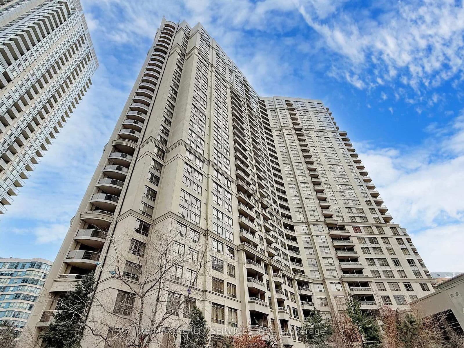 #504 - 3880 Duke Of York Boulevard