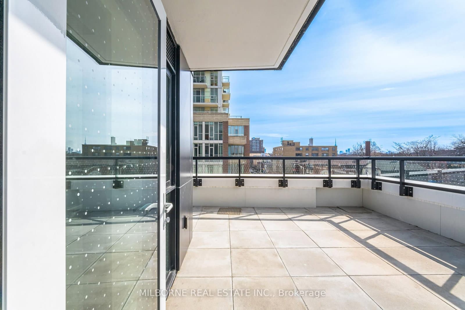 #503 - 1660 Bloor Street W