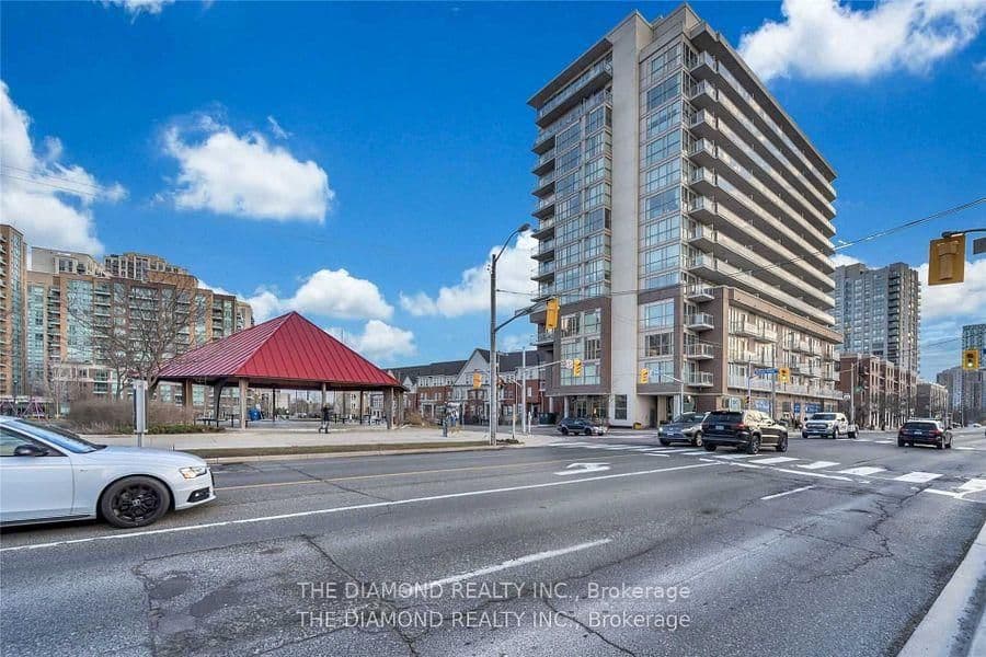 #1209 - 5101 Dundas Street W