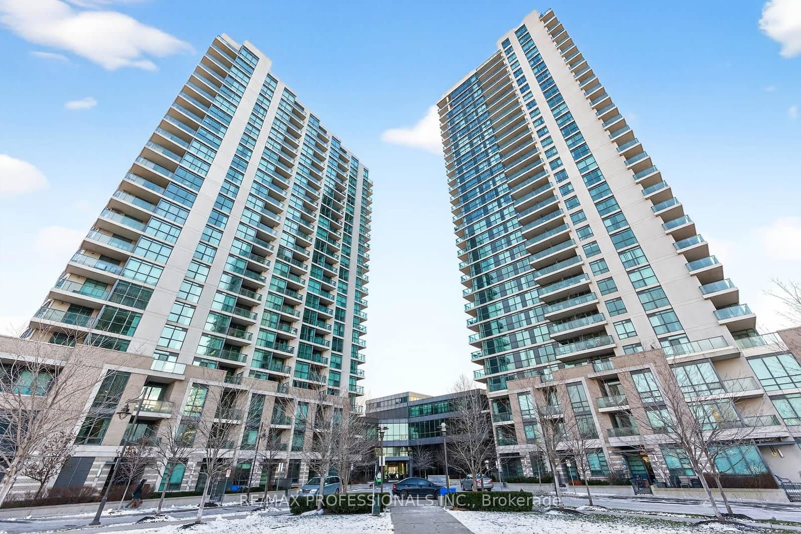 #2110 - 215 Sherway Gardens Road