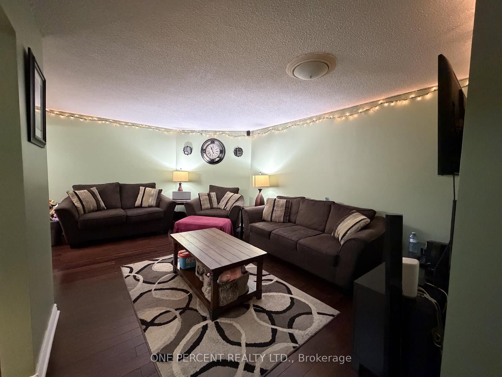 #1408 - 41 Markbrook Lane