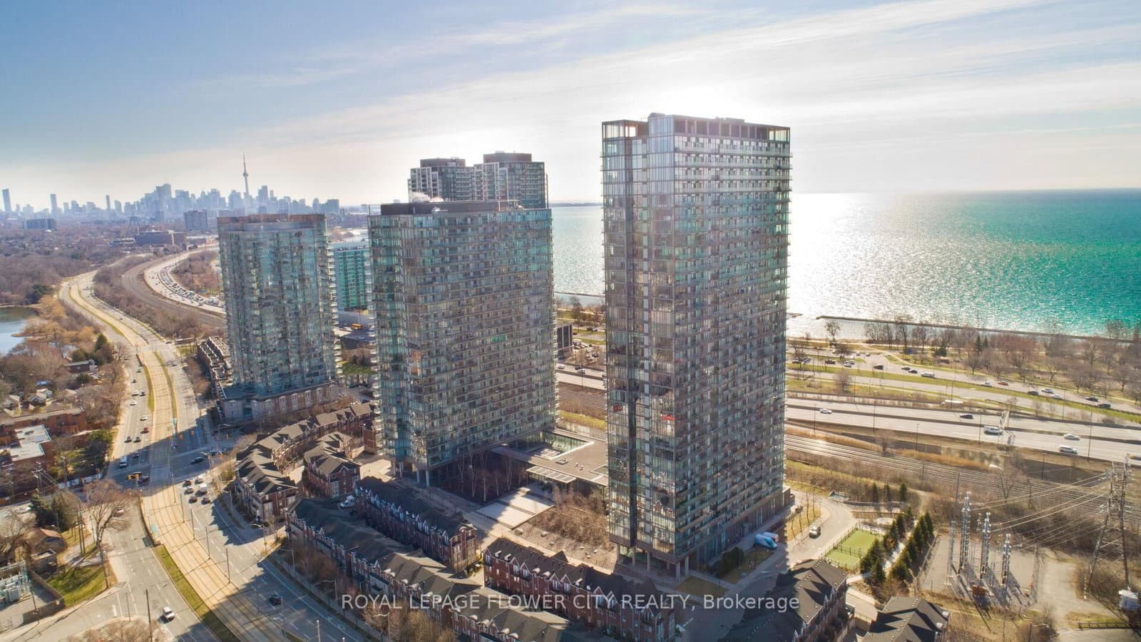 #415 - 105 The Queensway Avenue