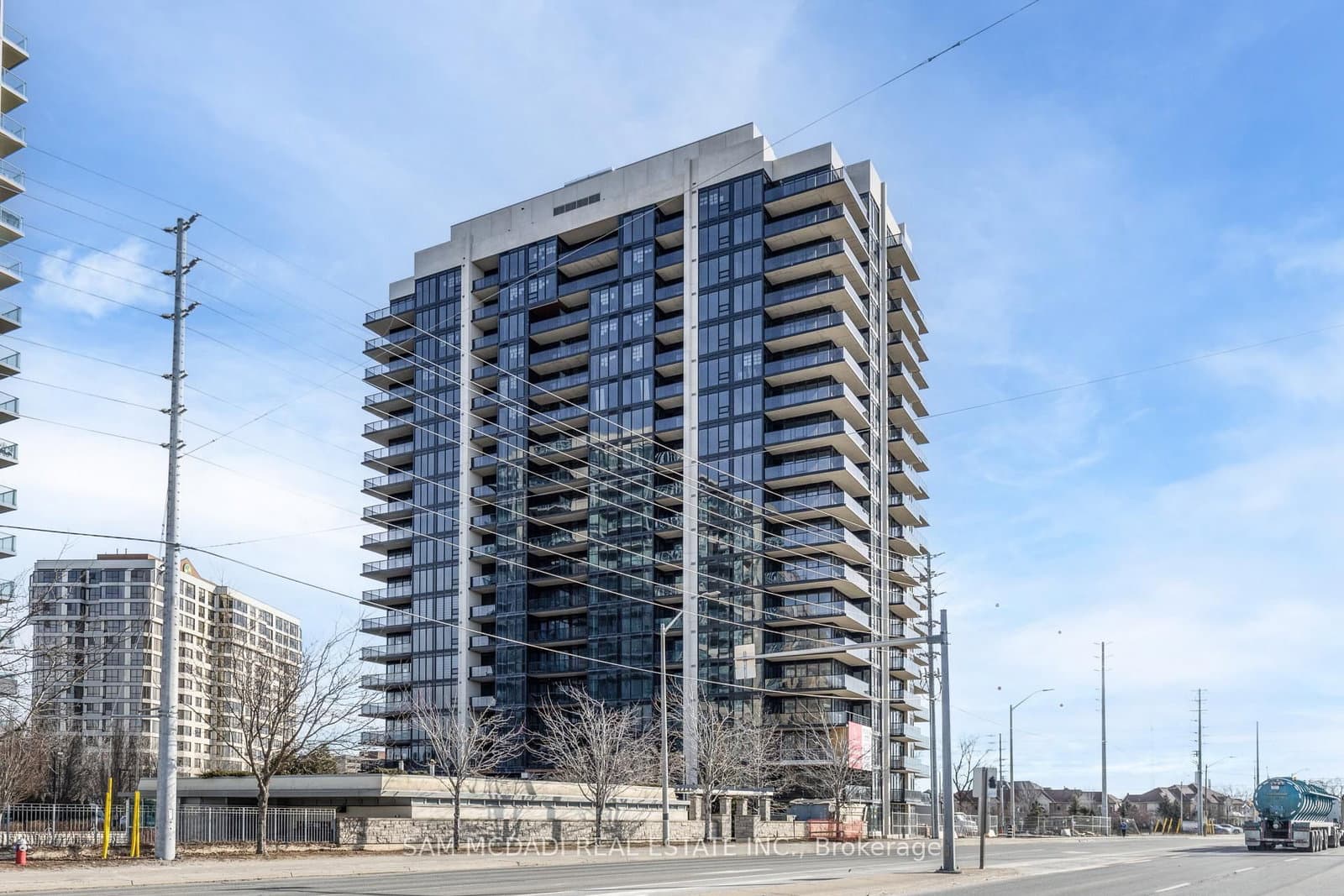 1035 Southdown Road, Unit 307