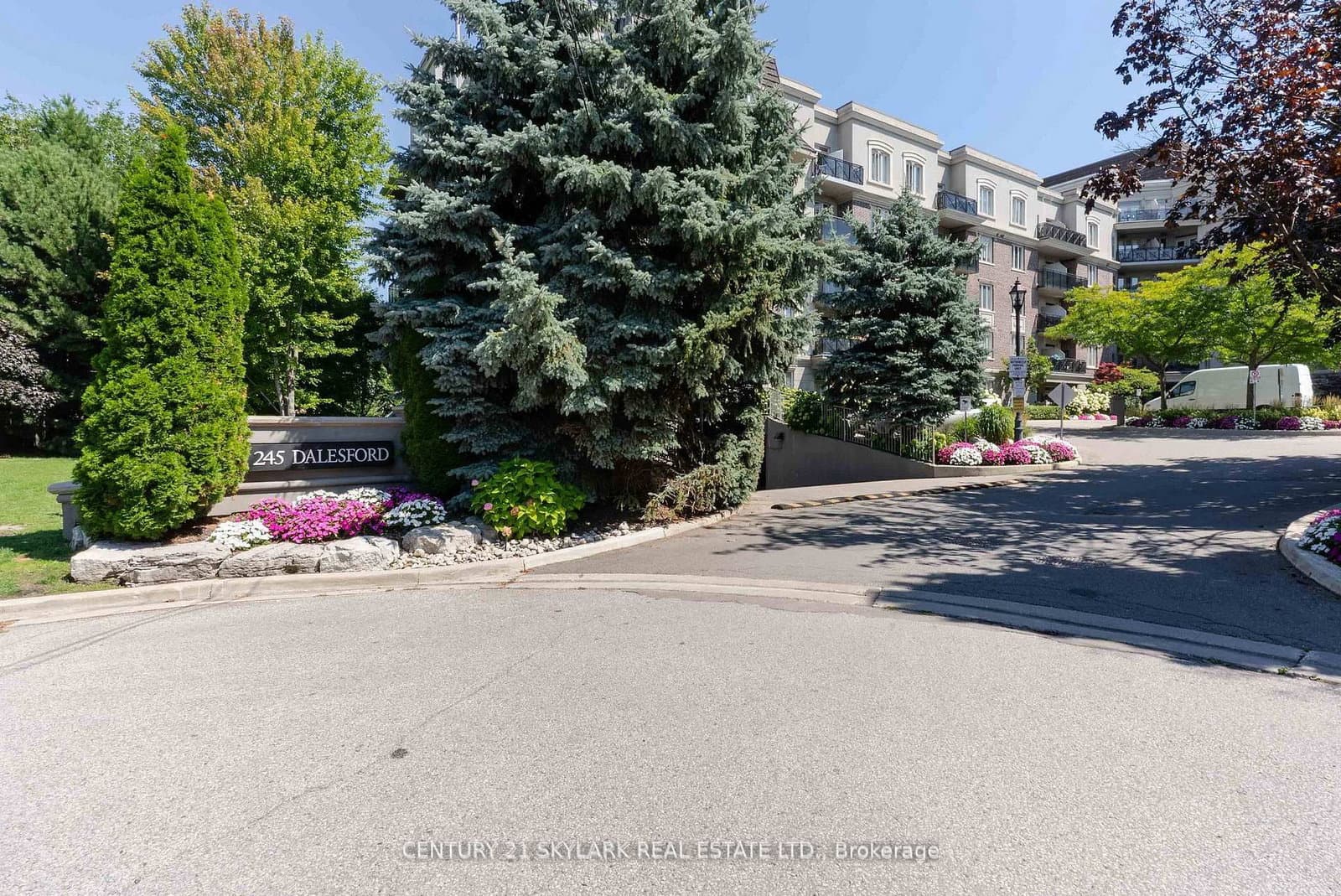 #516 - 245 Dalesford Road