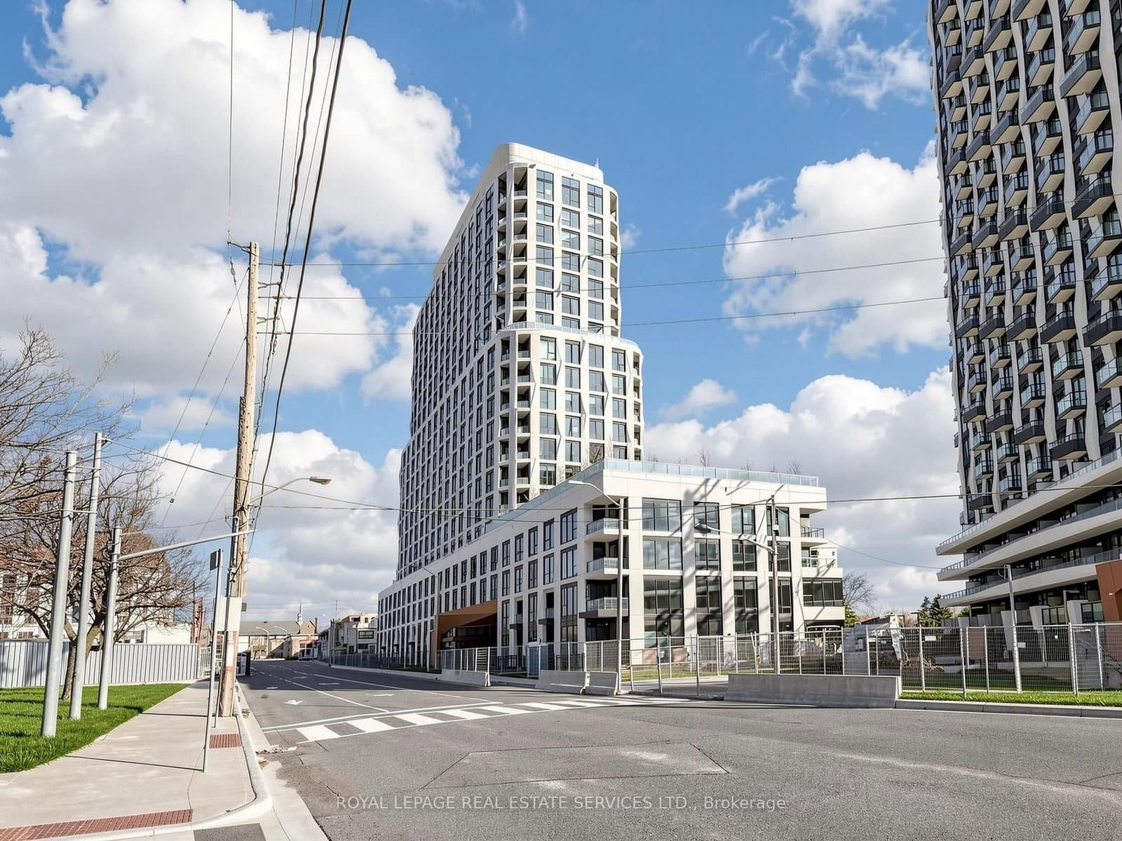 #1210 - 25 Cordova Avenue
