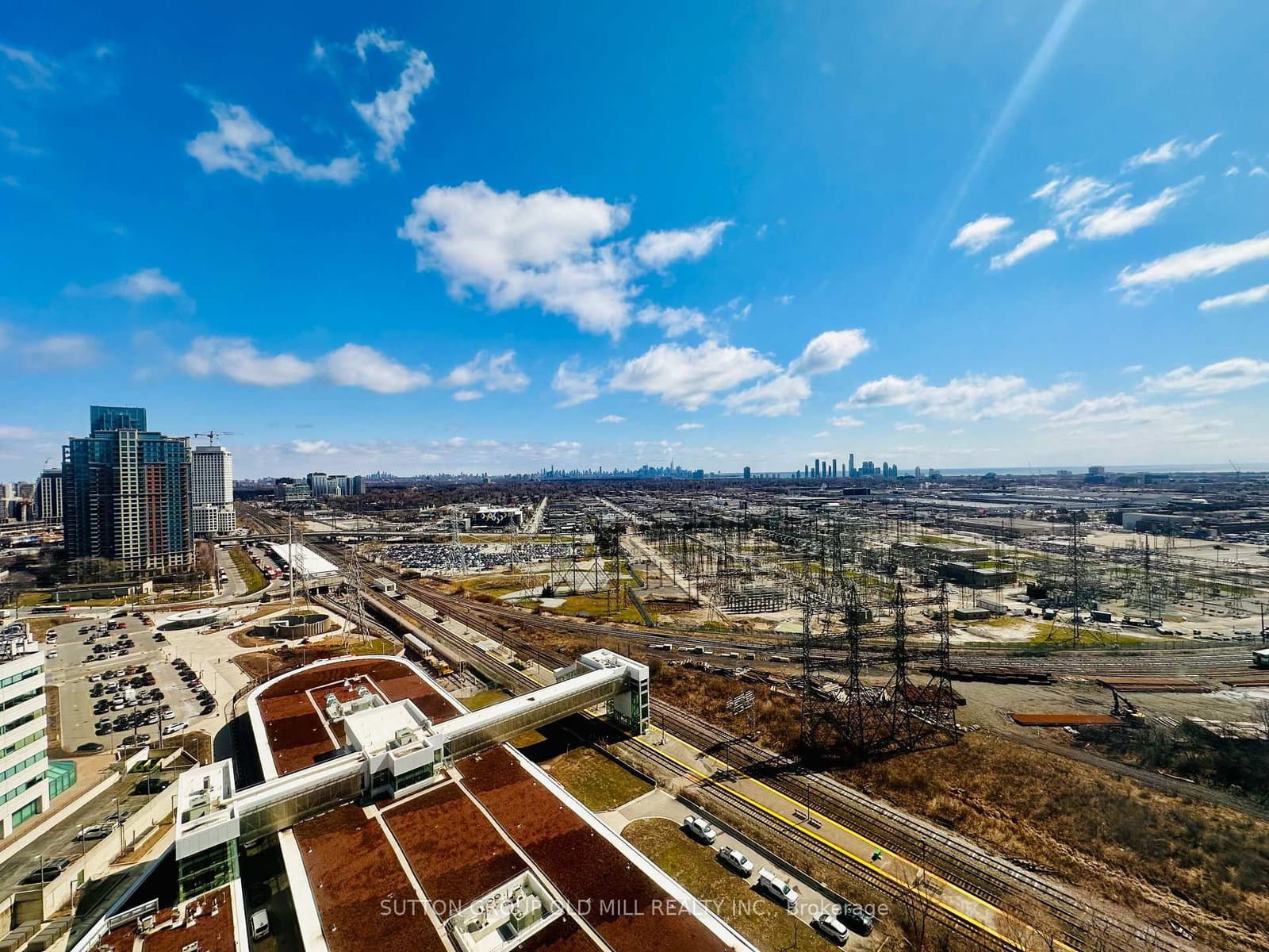 #2205 - 101 Subway Crescent