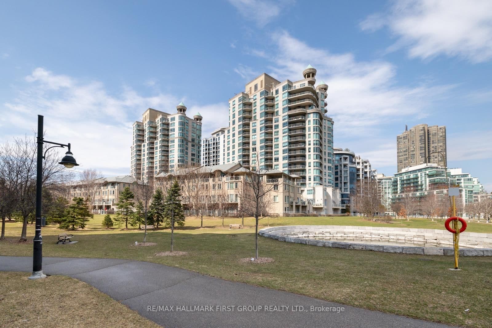 #705 - 2111 Lake Shore Boulevard W