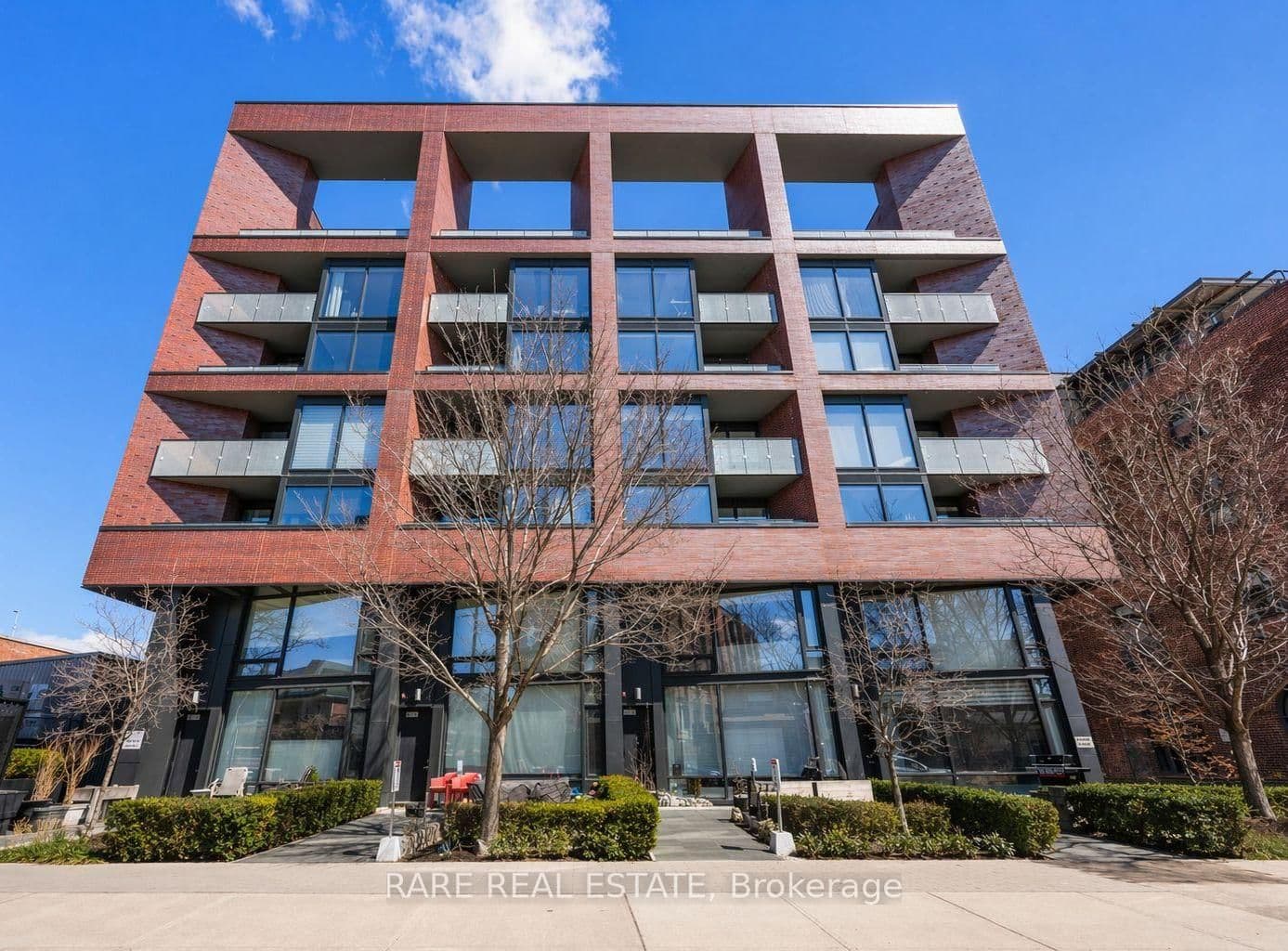 #610 - 383 Sorauren Avenue