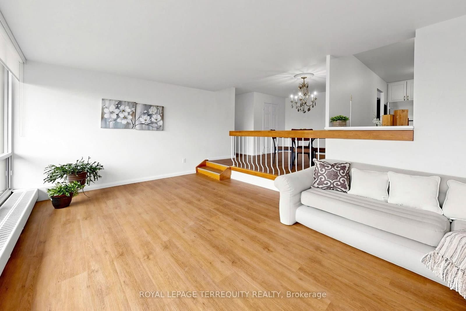 #1410 - 455 Sentinel Road