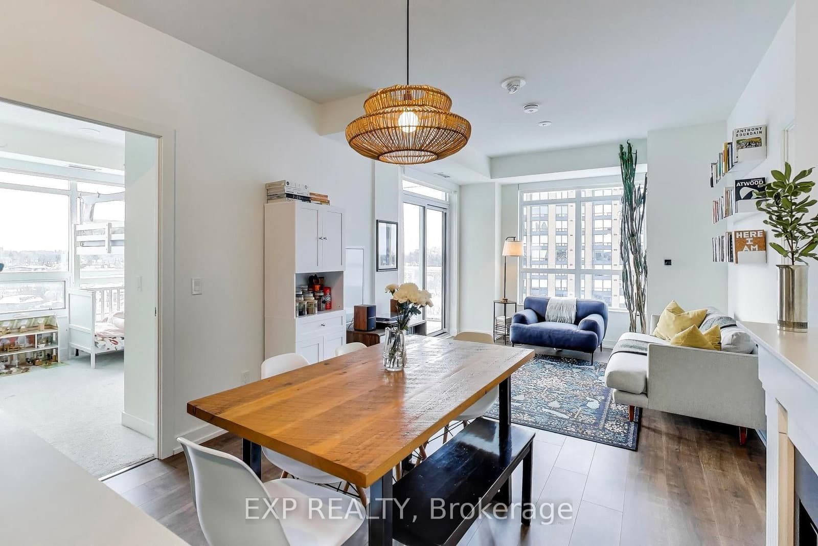#1106 - 10 Wilby Crescent