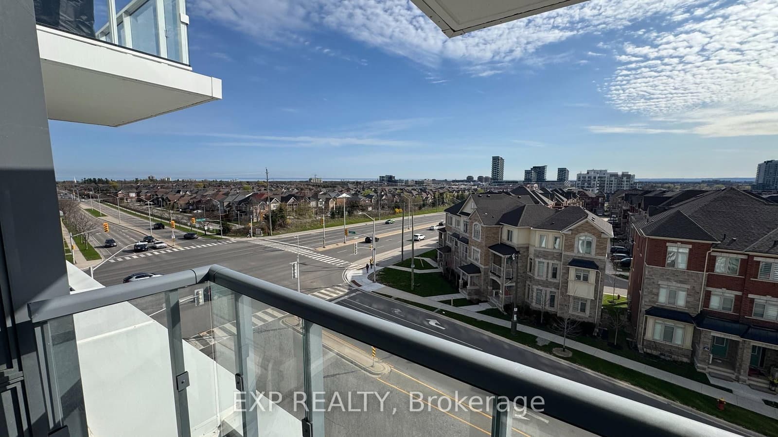 #630 - 1005 Dundas St E
