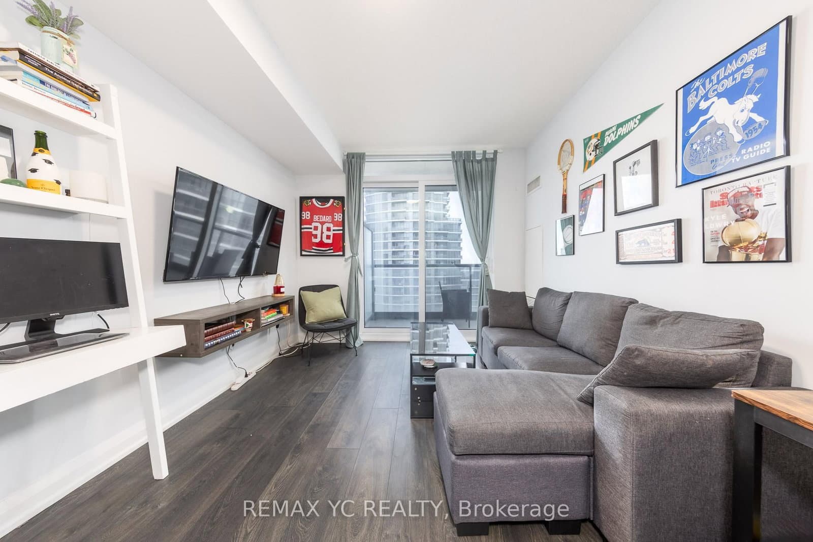 #2604 - 30 Gibbs Road