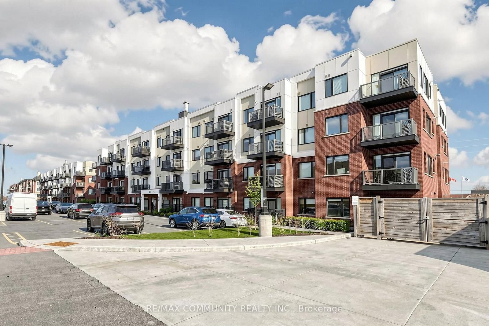 #315 - 62 Sky Harbour Drive