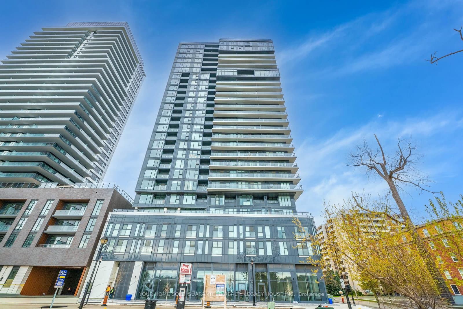 #1805 - 370 Martha Street