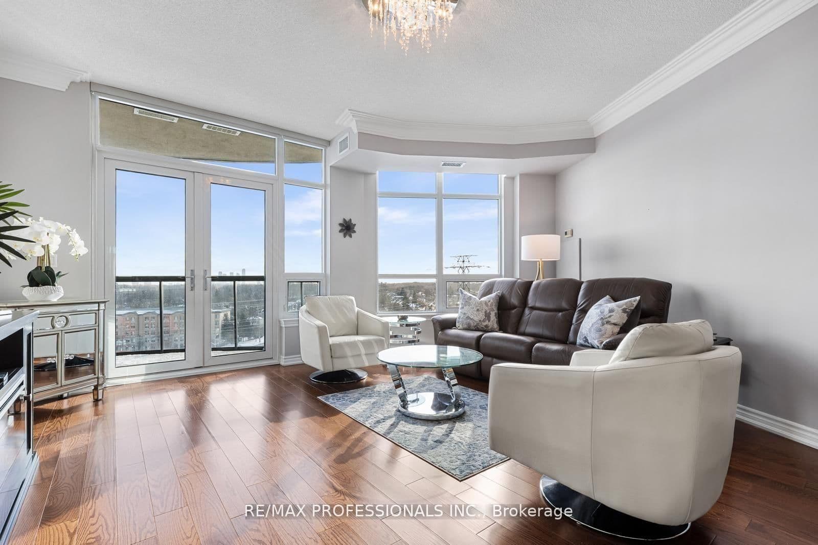 #903 - 1135 Royal York Road