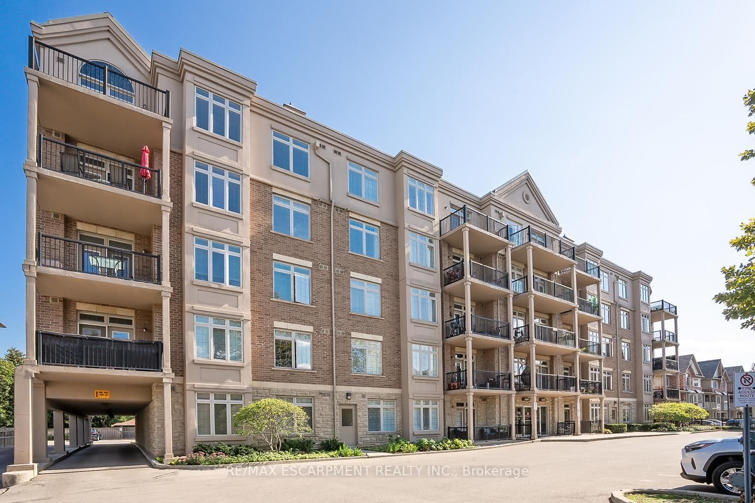 #503 - 396 Plains Road E