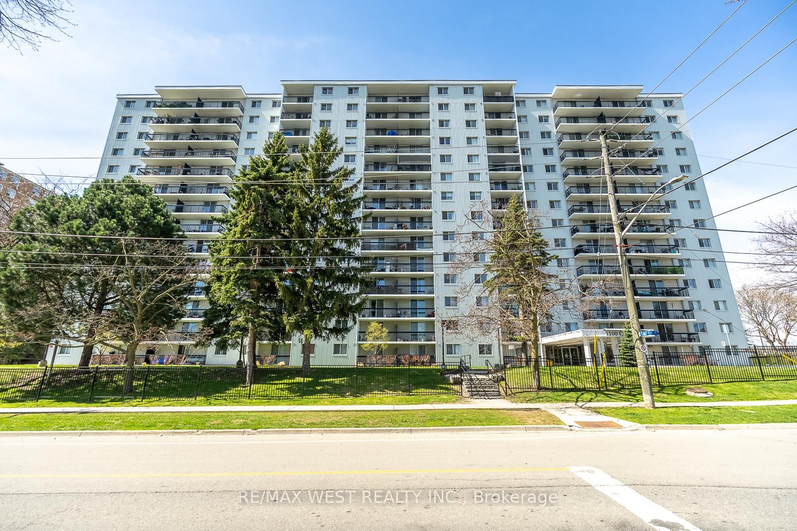 #310 - 1100 Caven Street