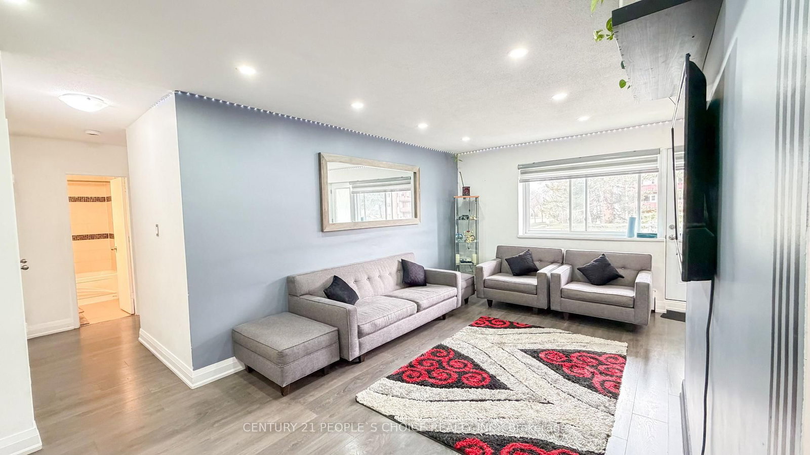 #201 - 2485 Woking Crescent