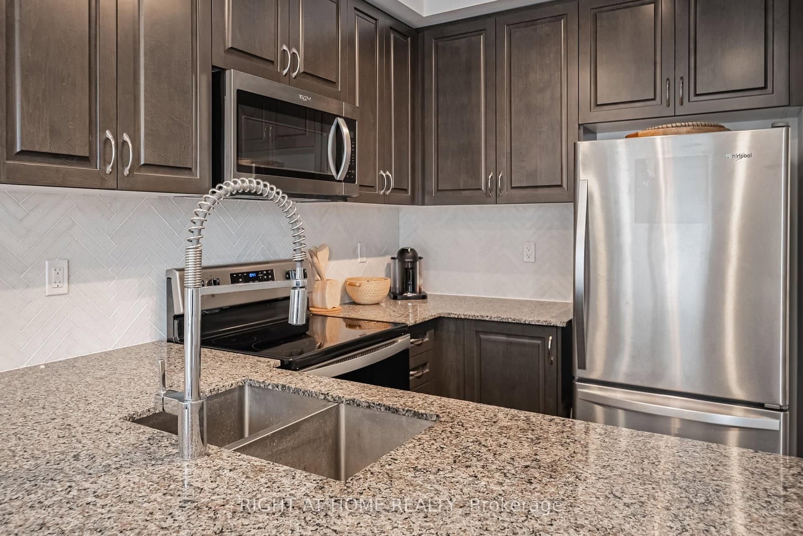 721 Lawrence Avenue W, Unit 70